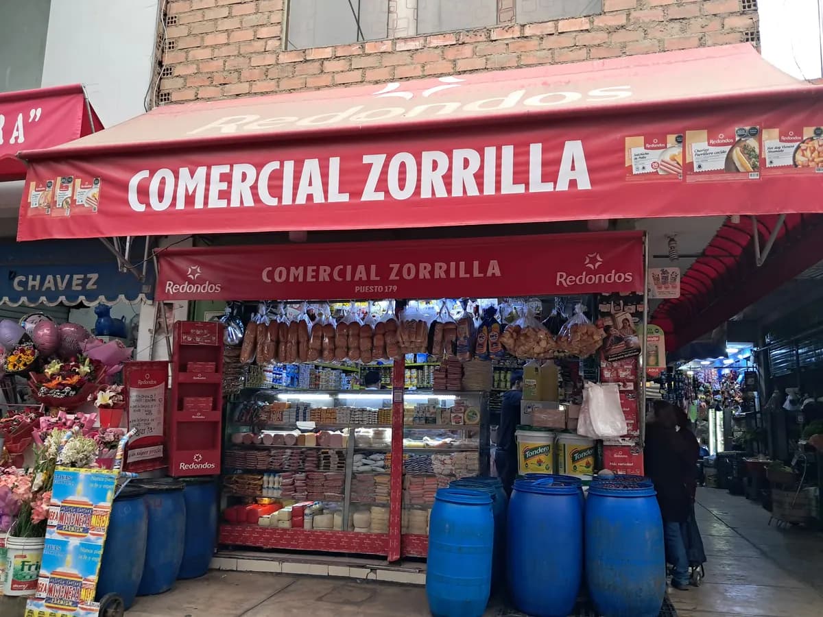 Comercial " Zorrilla "