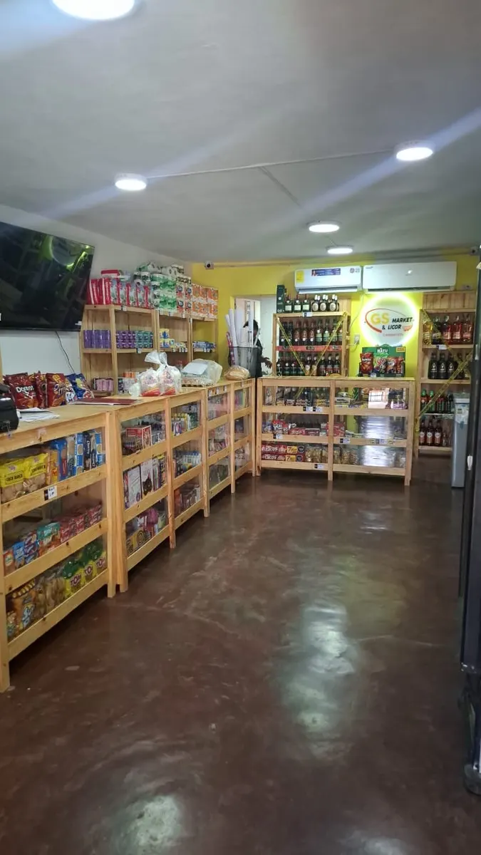 GS Market & Licor